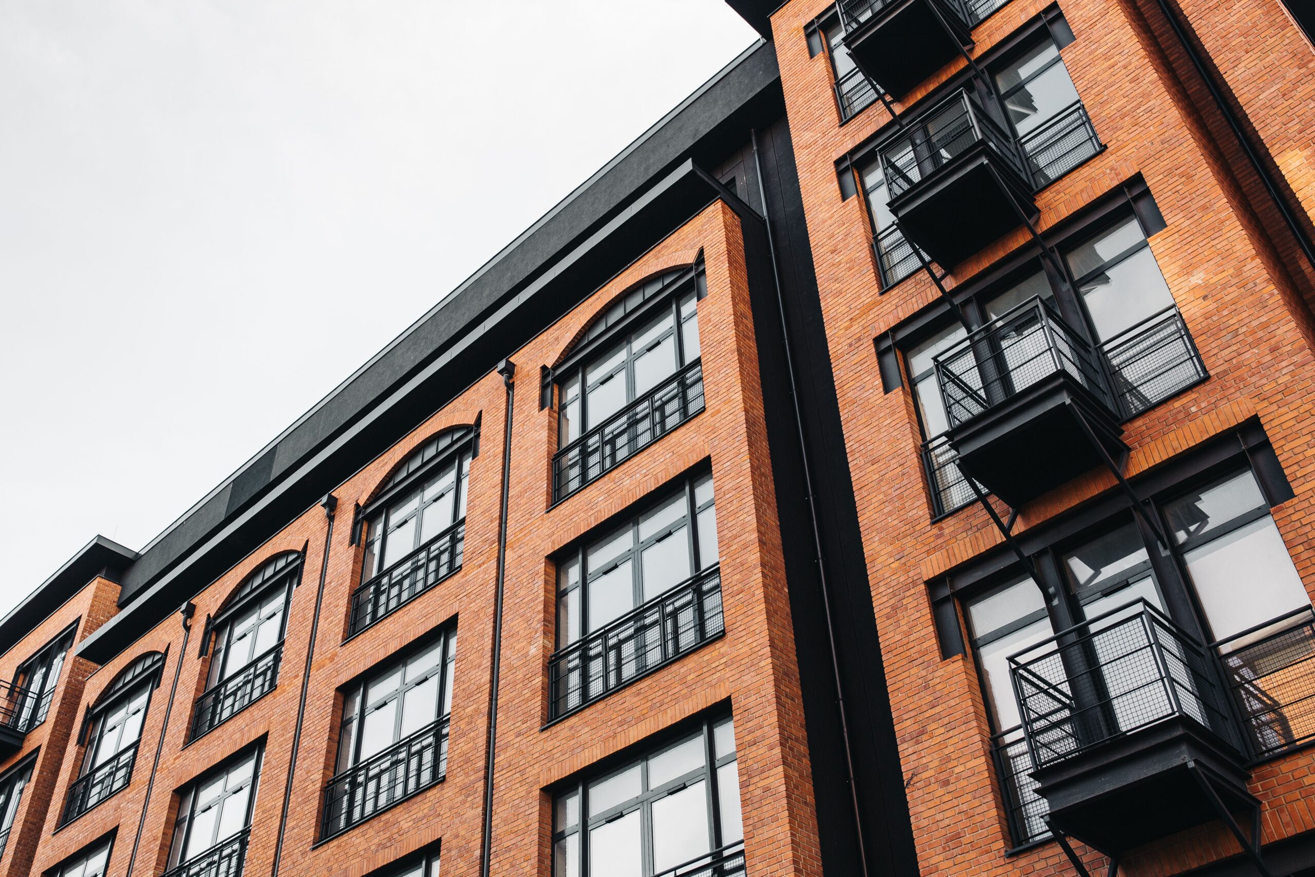 kaboompics_loft-aparts-architecture-of-the-city-of-lodz-poland-3872